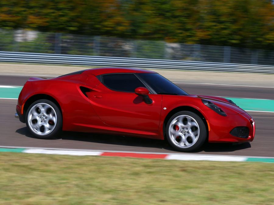  Alfa Romeo 4C (960) 2013 года  (WW) (фото 45 из 77)